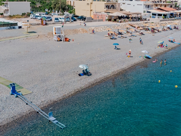 paralia-thesi-mnimeio-kolimpari