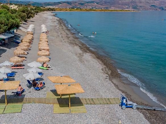 paralia-taverna-maleme-eksoteriki-0976